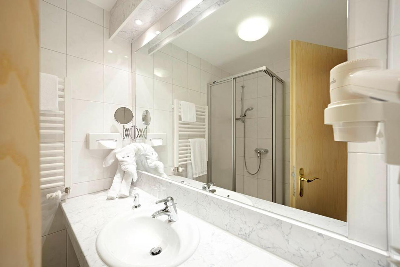Sonnenhof Hotel Дитценбах Екстериор снимка