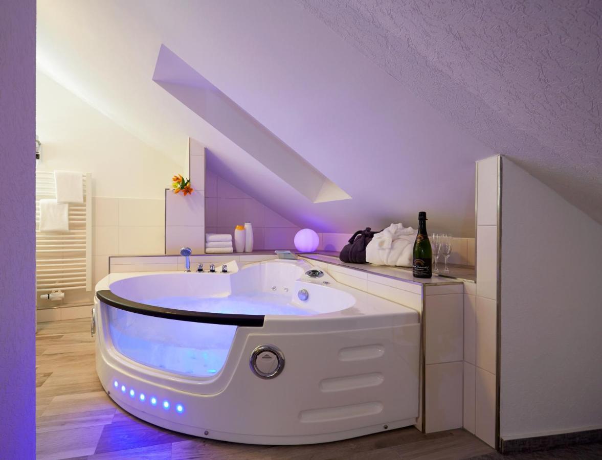Sonnenhof Hotel Дитценбах Екстериор снимка