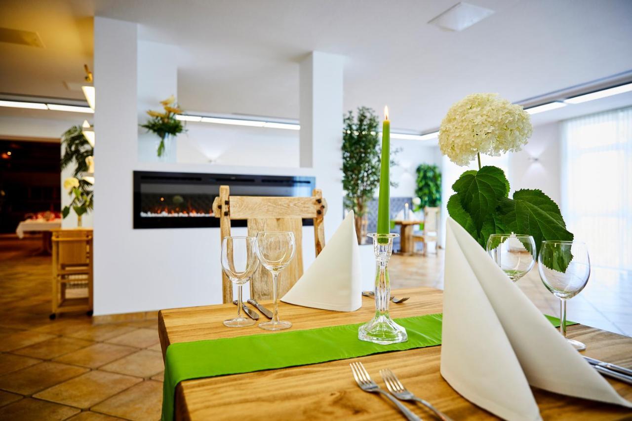 Sonnenhof Hotel Дитценбах Екстериор снимка